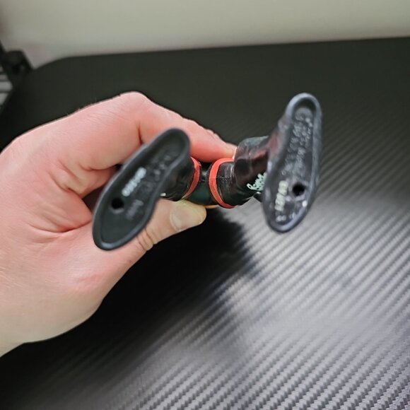 WWE AJ Styles 2017 Mattel Wrestling Action Figure W/ Black Gloves 7" Tall - Picture 9 of 9